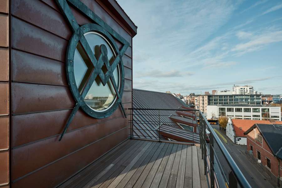 Bemærkelsesværdigt kobbertag i hjertet af Aalborg, Østerågade 27, 9000 Aalborg